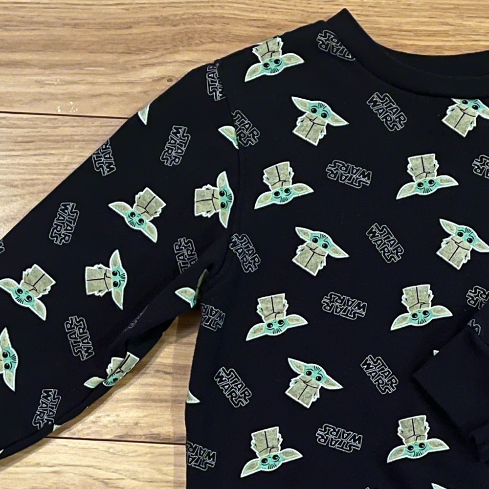 STARWARS Mandalorian Baby Black Logo Sweatshirt